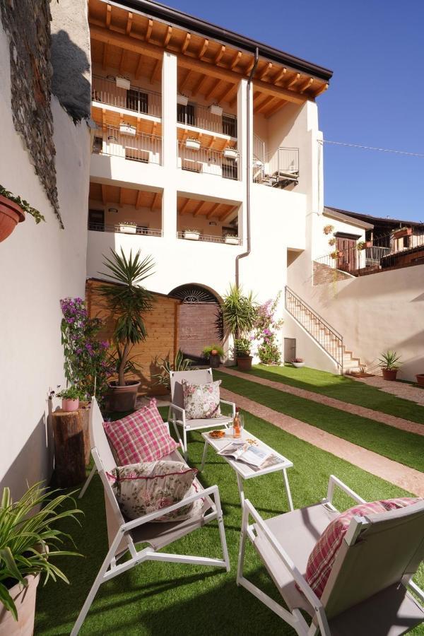 Apartments Villa Bougainville San Felice del Benaco Exteriér fotografie