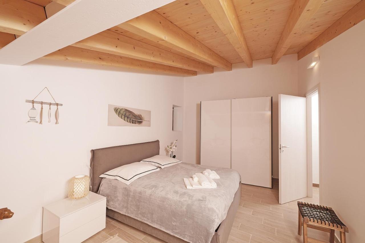 Apartments Villa Bougainville San Felice del Benaco Exteriér fotografie
