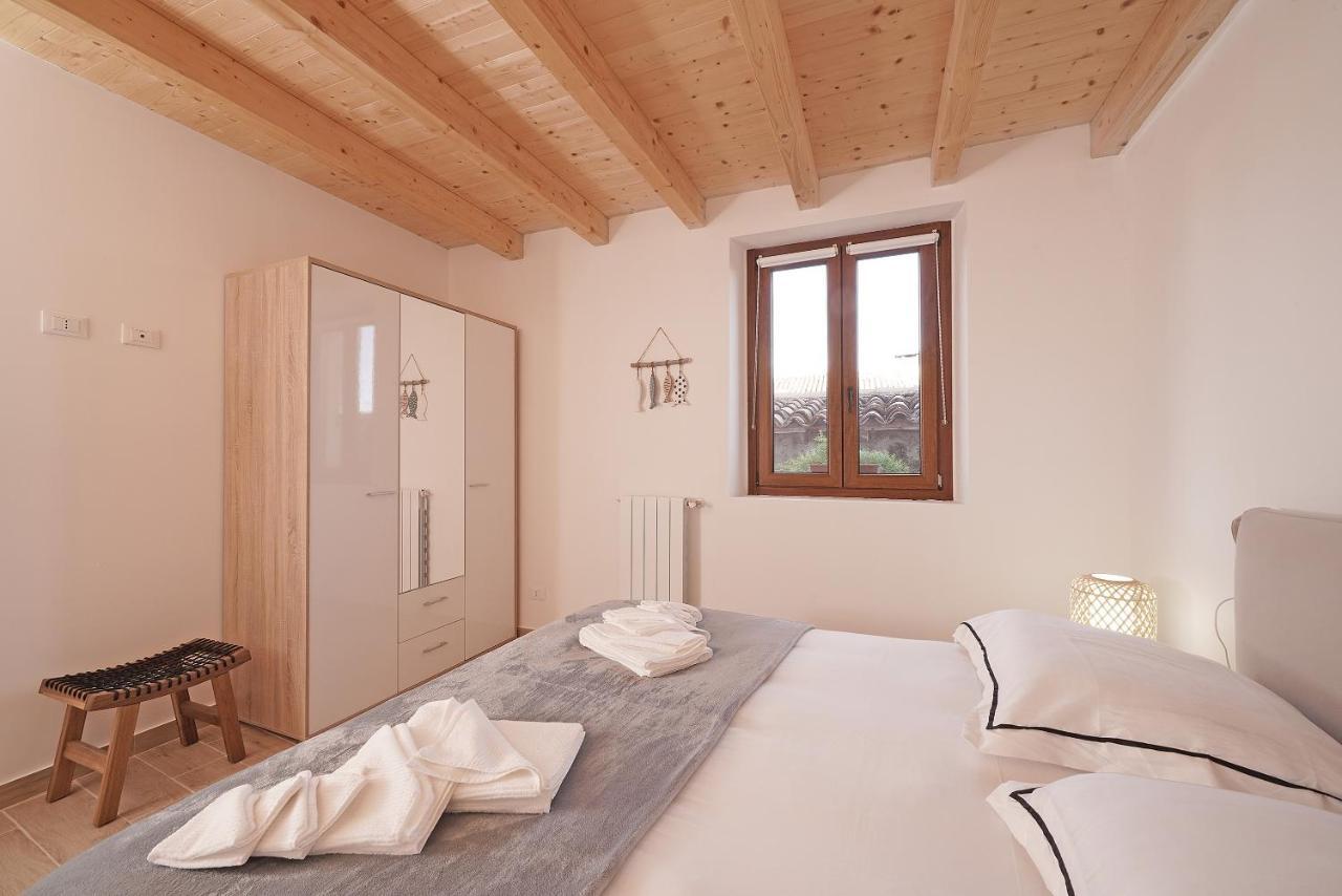 Apartments Villa Bougainville San Felice del Benaco Exteriér fotografie